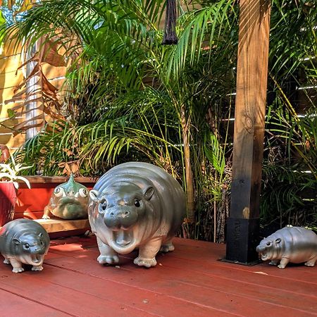 Villa Cozy Af Jungle-House Hideaway à Tampa Extérieur photo